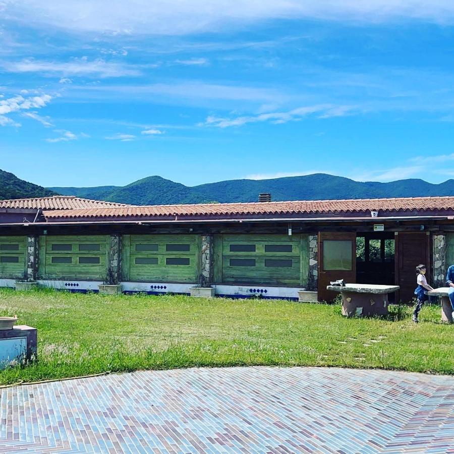 Is Bisus Castiadas Exterior foto